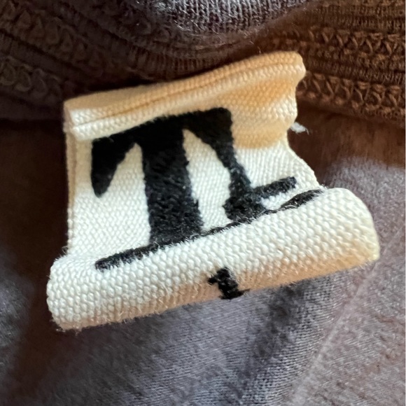 Women’s Dark Gray Short Sleeve Tee Tt - Picture 2 of 4